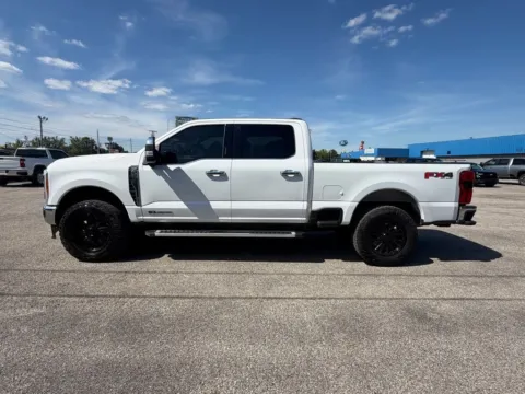 More photos of 2023 Ford F-250SD Lariat at Pure Country Automotive, KY