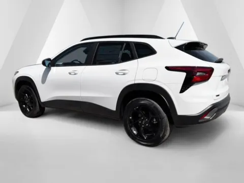 More photos of 2026 Chevrolet Trax LT at Pure Country Automotive, KY