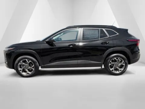 More photos of 2026 Chevrolet Trax LT at Pure Country Automotive, KY