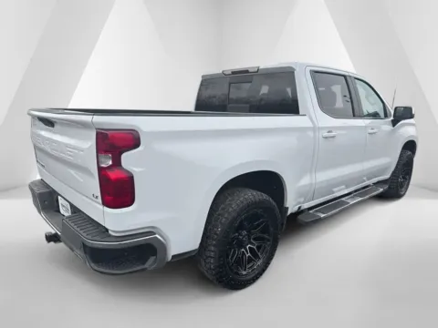 More photos of 2021 Chevrolet Silverado 1500 LT at Pure Country Automotive, KY