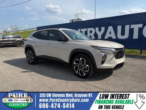 White 2026 Chevrolet Trax 2RS for sale in Grayson, KY