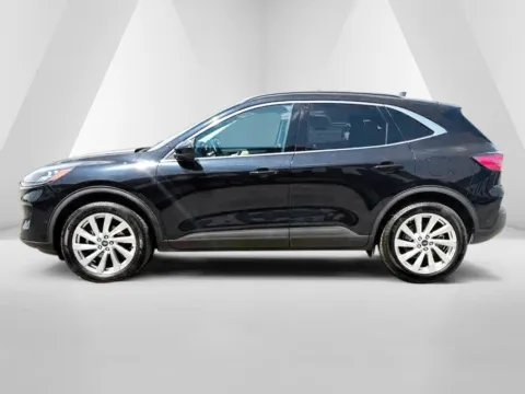 More photos of 2021 Ford Escape Titanium at Pure Country Automotive, KY