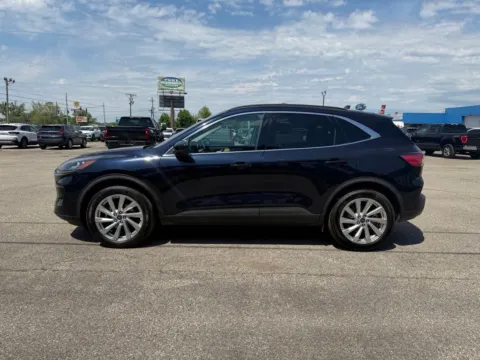 More photos of 2021 Ford Escape Titanium at Pure Country Automotive, KY
