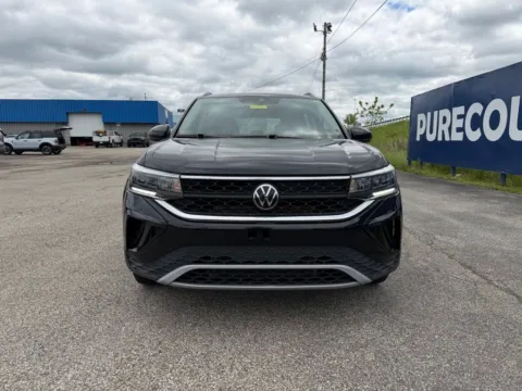 Photos of 2023 Volkswagen Taos 1.5T SE for sale in Grayson, KY at Pure Country Automotive