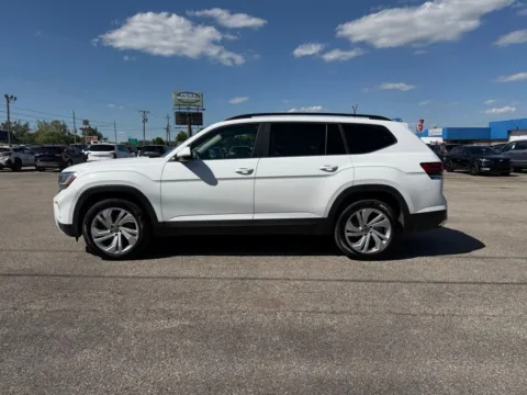 More photos of 2021 Volkswagen Atlas 3.6L V6 SE w/Technology at Pure Country Automotive, KY