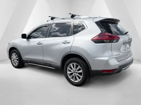 More photos of 2018 Nissan Rogue SV at Pure Country Automotive, KY