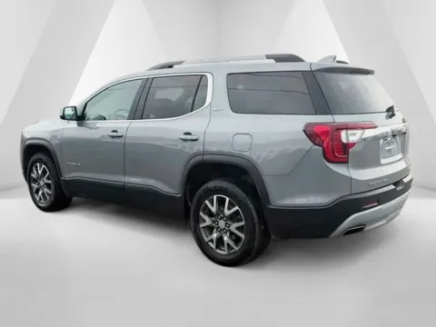 More photos of 2023 GMC Acadia SLT at Pure Country Automotive, KY