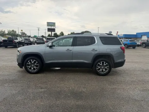 More photos of 2023 GMC Acadia SLT at Pure Country Automotive, KY