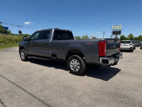 More photos of 2023 Ford F-250SD XLT at Pure Country Automotive, KY
