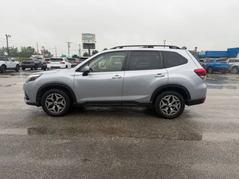 More photos of 2024 Subaru Forester Premium at Pure Country Automotive, KY