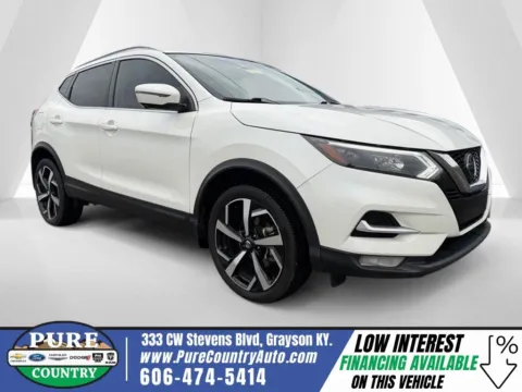 White 2021 Nissan Rogue Sport SL for sale in Grayson, KY
