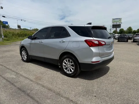 More photos of 2021 Chevrolet Equinox LS at Pure Country Automotive, KY