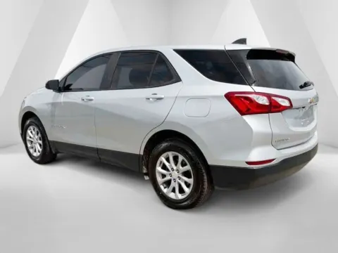 More photos of 2021 Chevrolet Equinox LS at Pure Country Automotive, KY