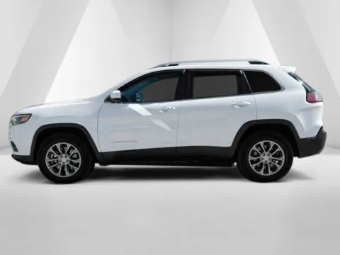 More photos of 2019 Jeep Cherokee Latitude Plus at Pure Country Automotive, KY