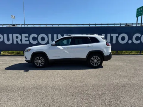 More photos of 2019 Jeep Cherokee Latitude Plus at Pure Country Automotive, KY