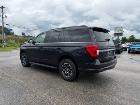 More photos of 2024 Ford Expedition XLT at Pure Country Automotive, KY