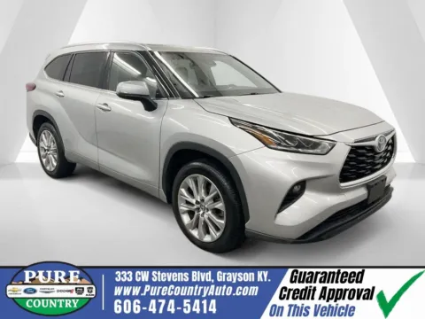 Silver 2023 Toyota Highlander Hybrid Limited for sale in Grayson, KY