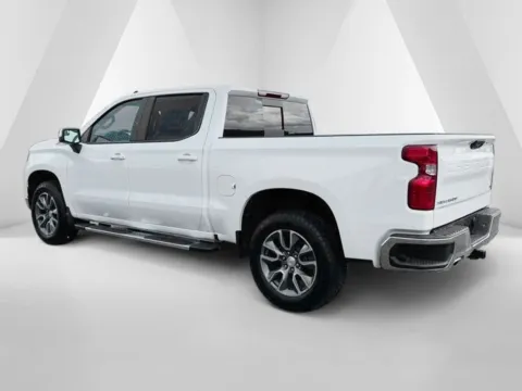 More photos of 2026 Chevrolet Silverado 1500 LT at Pure Country Automotive, KY