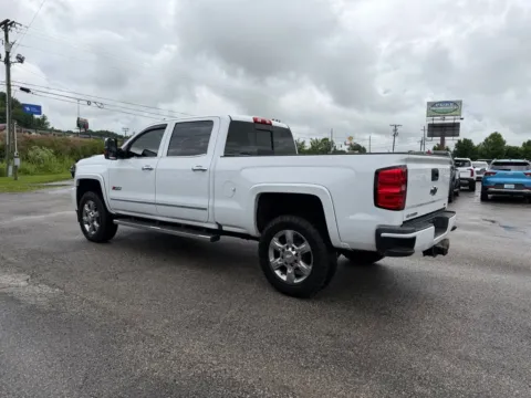 More photos of 2017 Chevrolet Silverado 2500HD LTZ at Pure Country Automotive, KY