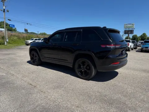 More photos of 2024 Jeep Grand Cherokee Limited at Pure Country Automotive, KY