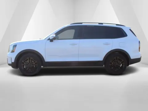 More photos of 2025 Kia Telluride SX X-Line at Pure Country Automotive, KY