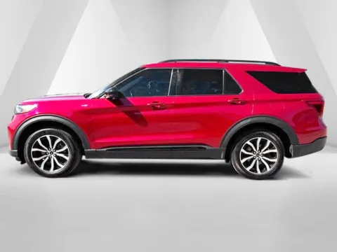 More photos of 2023 Ford Explorer ST-Line at Pure Country Automotive, KY