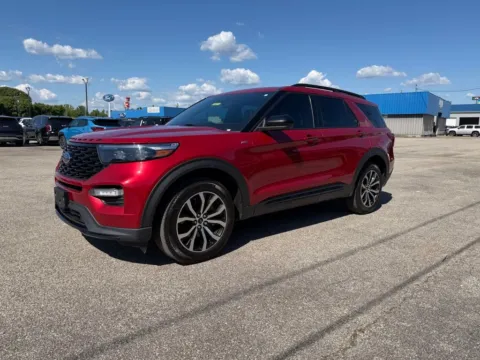 Another view of 2023 Ford Explorer ST-Line for sale in Grayson, KY at Pure Country Automotive