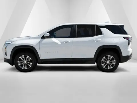 More photos of 2025 Chevrolet Equinox LT at Pure Country Automotive, KY