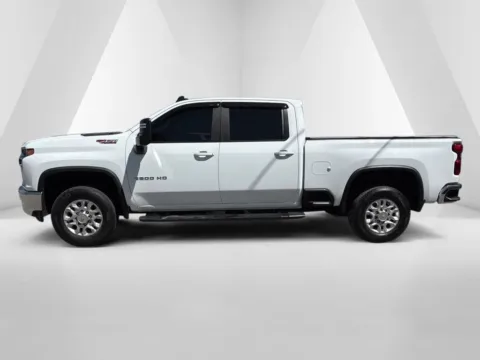 More photos of 2021 Chevrolet Silverado 2500HD LT at Pure Country Automotive, KY