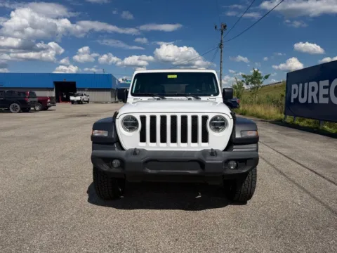 Photos of 2020 Jeep Wrangler Unlimited Black and Tan for sale in Grayson, KY at Pure Country Automotive