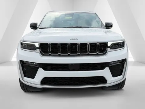 Photos of 2026 Jeep Grand Cherokee L Summit for sale in Grayson, KY at Pure Country Automotive
