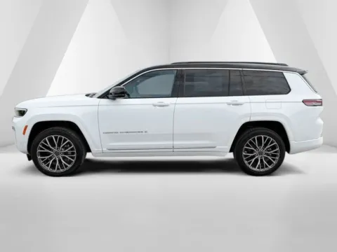 More photos of 2026 Jeep Grand Cherokee L Summit at Pure Country Automotive, KY