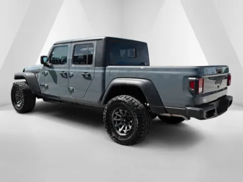 More photos of 2026 Jeep Gladiator Sport S at Pure Country Automotive, KY