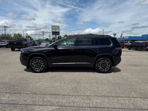 More photos of 2026 Jeep Cherokee Laredo at Pure Country Automotive, KY