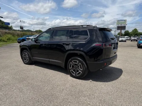 More photos of 2026 Jeep Cherokee Laredo at Pure Country Automotive, KY