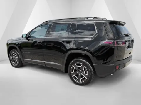 More photos of 2026 Jeep Cherokee Laredo at Pure Country Automotive, KY