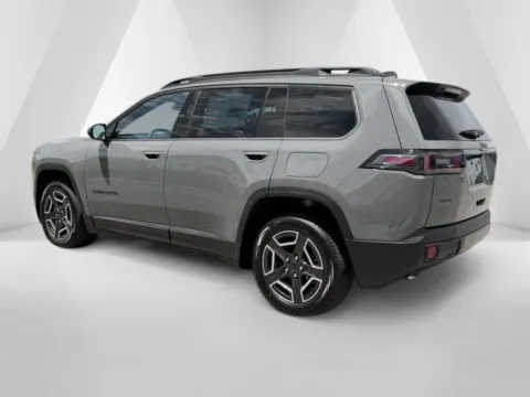 More photos of 2026 Jeep Cherokee Laredo at Pure Country Automotive, KY