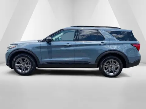 More photos of 2026 Ford Explorer Active at Pure Country Automotive, KY