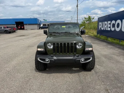 Photos of 2023 Jeep Gladiator Sport S for sale in Grayson, KY at Pure Country Automotive
