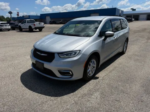 Another view of 2023 Chrysler Pacifica Touring L for sale in Grayson, KY at Pure Country Automotive