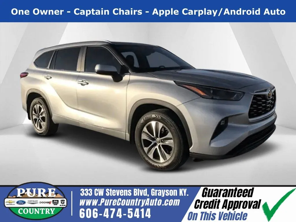 Silver 2023 Toyota Highlander XLE for sale in Grayson, KY
