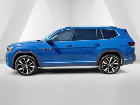 More photos of 2025 Volkswagen Atlas 2.0T SEL Premium R-Line at Pure Country Automotive, KY