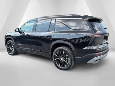 More photos of 2026 Chevrolet Traverse LT at Pure Country Automotive, KY