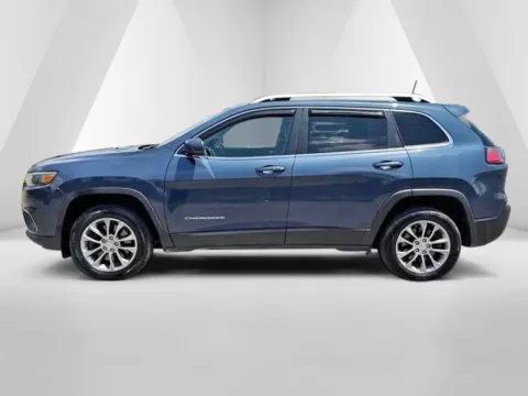 More photos of 2021 Jeep Cherokee Latitude Plus at Pure Country Automotive, KY