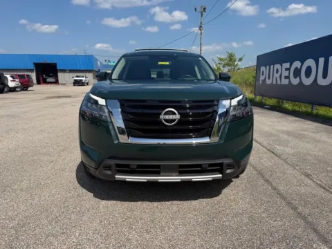 Photos of 2023 Nissan Pathfinder Platinum for sale in Grayson, KY at Pure Country Automotive