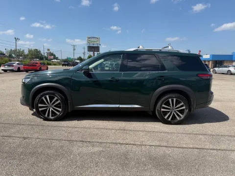 More photos of 2023 Nissan Pathfinder Platinum at Pure Country Automotive, KY