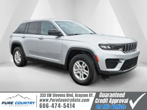 Silver 2022 Jeep Grand Cherokee Laredo for sale in Grayson, KY