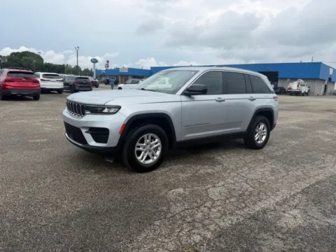 Another view of 2022 Jeep Grand Cherokee Laredo for sale in Grayson, KY at Pure Country Automotive