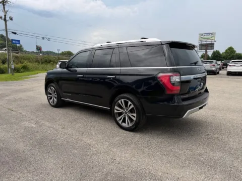 More photos of 2020 Ford Expedition Platinum at Pure Country Automotive, KY