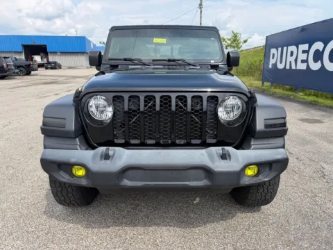 Photos of 2021 Jeep Gladiator Sport for sale in Grayson, KY at Pure Country Automotive